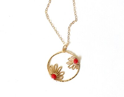 Flower Power Necklace - image4